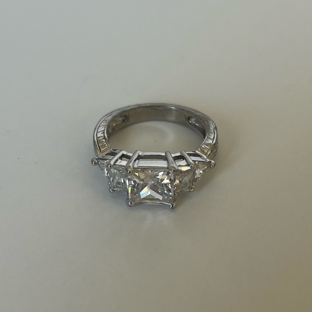Sterling Silver 925 Cubic Zirconia Princess Cut Ring Size 6